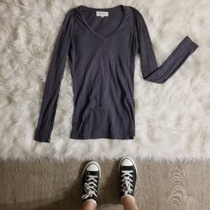 Grey long sleeve v neck